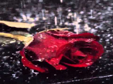 Antique Agapi Einai Zali