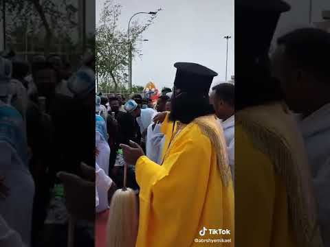 Kuta 3ffa Simanaa Ebifamoo Abba Basiliwoos Patirayiki Hindii 3ffa