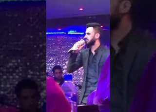 ابو شامه بخده الايسر