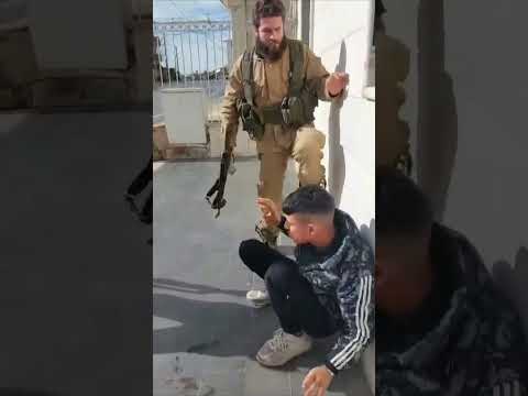 القاء القبض على شبيح قتل 14 مجاهد سورياحرة ادلب