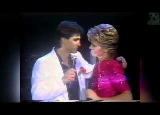 Olivia Newton John Physical World Tour 1982 3 7