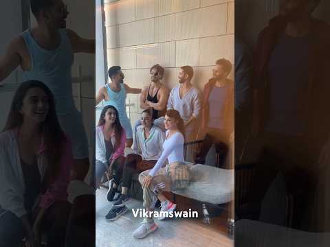 Ganpath Tigershroff Varundhawan Shaidkapoor Jacklinefernandez Rakulpreetsingh Kiyara Adwani