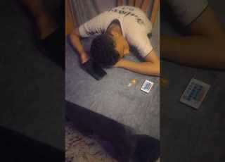  وانا بقول المونتاج بتاعي ليه بيطلع نقصوه حاجة أنا تقريبا أتغفلت وأنا بمنتج