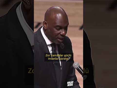 Zor Zamanlar Güçlü Insanlar Yaratır Shorts