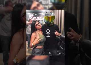 Meet Up With Mia Khalifa And Johnysins Shorts Comdey R15 Ns200 Rs200 Status Instagram