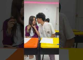  Me Beso Shorts Celesteaventurera Contenido