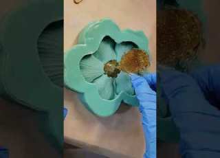  Resin Dirty Pour Flower Trinket Dish Shorts