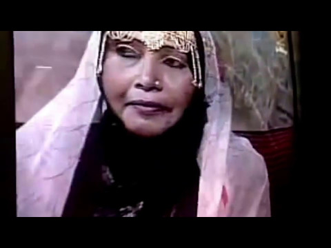 تلفزيون عمان يا سامع الصوت صل على النبي من التراث الخليجي