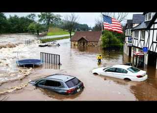 Alabama Texas In Chaos Massive Flash Floods Hit Huntsville Homes Submerged Vehicles Trapped