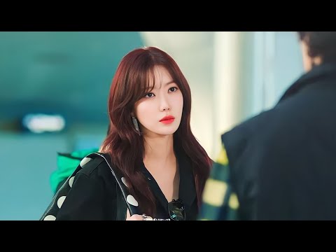 بنت مغروره ومتكبره بيعجبها شاب فقير فبتجبره يشتغل خدام عندها علشان تقرب منه ويرتبط بيها ملخص مسلسل بنت مغروره ومتكبره بيعجبها شاب فقير فبتجبره يشتغل خدام عندها علشان تقرب منه ويرتبط بيها ملخص مسلسل