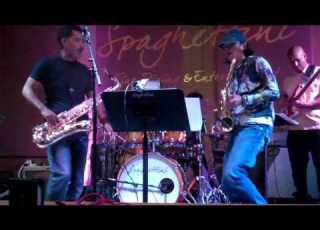 Michael Paulo And Hisaaki Kanzaki Performs Live At Spaghettini I