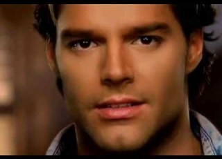  BELLA RICKY MARTIN Letra