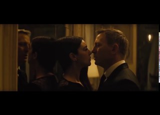 Bond James Bond Daniel Craig Monica Bellucci
