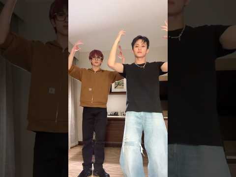 Stickyyyy MARK JISUNG NCTDREAM