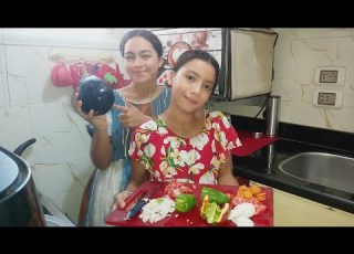 قلبو المطبخ وعملو احلى مقلوبة احلى اكلة مع جودى وجيداء