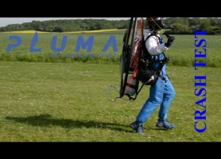  PLUMA CRASH TEST EN
