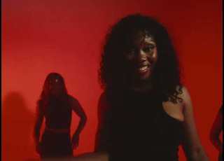 Ninita Viens Sédan Pom Pom Pom Clip Officiel