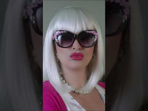 انا مارلين مونوروو الاغراء علي ابوة