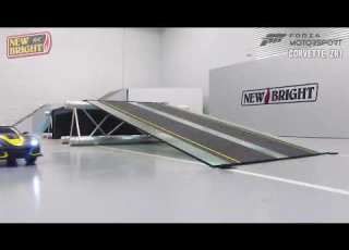 New Bright Corvette تجربة ممتعة في عالم سيارات التحكم عن بعد