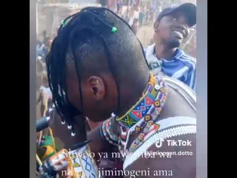 SHOW YA JIMINOGENI DOTO AKIWA Singida Tazama By Msambazaji Lufunza Manyanda