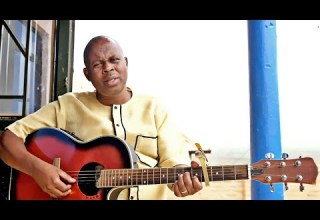 NGUHAYE DATA WERA BY MUSAFIRI Etienne Acoustic Version 