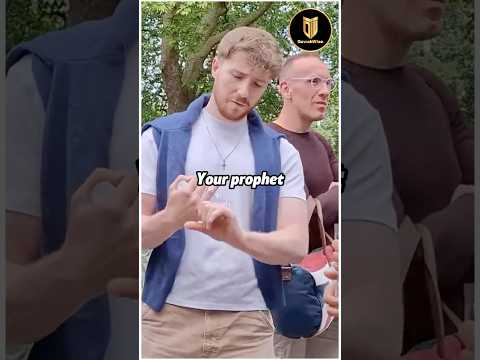 Christian Attacks Muhammad ﷺ And Gets Destroyed By Muslim Hashim Speakers Corner