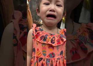 طفل يبكي ويضحك Baby S Cry
