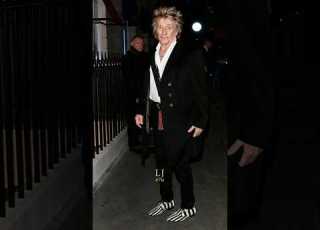  Rod Stewart Steps Out In Style For A Mayfair Night Rodstewart Londonnight Mayfair Rocklegends