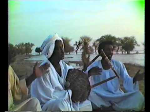 الفنان النوبي حسين وقيع الله علي النيل الأبيض 1985 تصوير عبد الناصر يوسف Sudan Nubian 3
