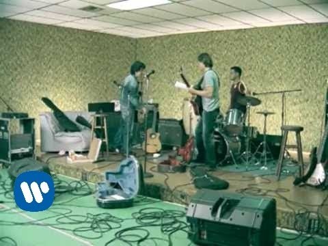 Bacilos Mi Primer Millon Official Music Video