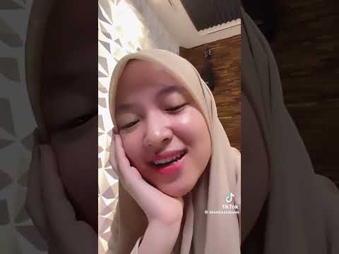 المغنية الإندونيسية Nissa Sabyan تغني الوتر الحساس لصوت مصر والشرق الأوسط الأول شيرين Sherine