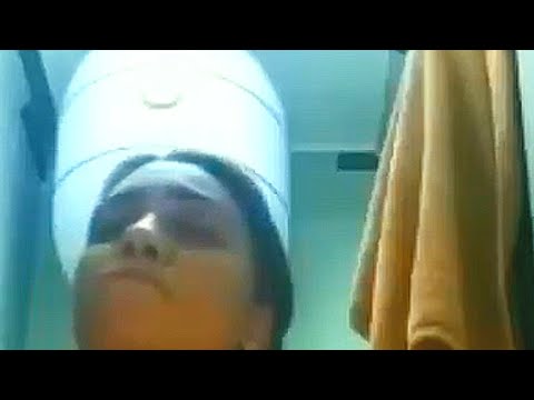 بتضرب سبعه ونص في الحمام وجوزها حس بيها وقاعد ينده عليها