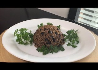 How To Make Haitian Style Black Beans And Rice Diri Kole Ak Pwa Nwa