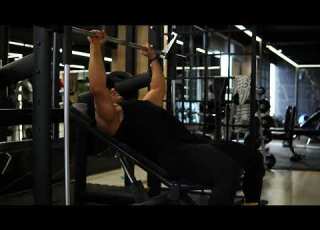 بنج بريس اعلى بالسمث Inclined Chest Press Smith Machine
