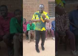 KATIBU WA CCM KIGOMA VIJIJINI AWASHA MOTO KWA WANAFKI ANENA MAMZITO KWA WAZEE WA KIGOMA