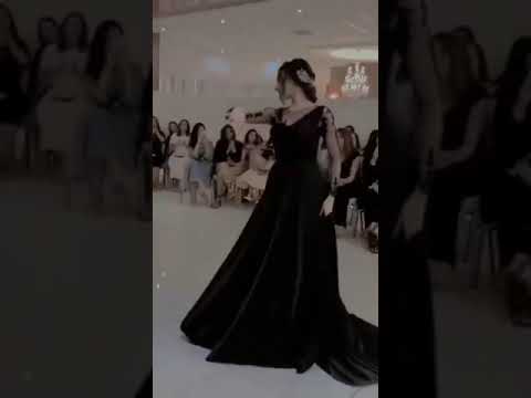 اجمل بنت ترقص على اغنية ياريتك لو تجي يمي