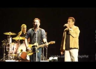 This Little Girl Springsteen Gary US Bonds MetLife Stadium Sept 22 2012