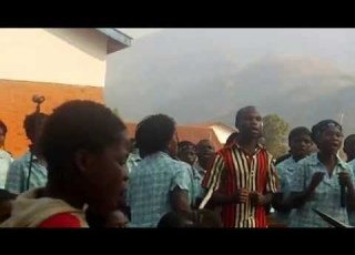 Tujazwe Na Roho Kaziba 2013 Kwaya Luvumbu