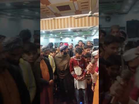 حافظ حفیظ الرحمن قادری رضوی صاحب نے درود سلام بہت پیار سے پڑھ