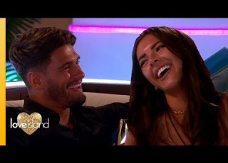 Gemma And Jacques Have A Flirty Chat Love Island 2022