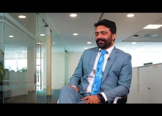 Emirates NBD Career Paths Ajit S Story نجاحات مهنية في بنك الإمارات دبي الوطني قصة أجيت