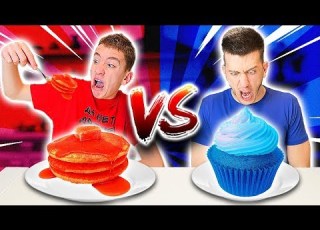  ЧЕРВЕНА СРЕЩУ СИНЯ ХРАНА CHALLENGE
