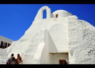  AROMA FT KATERINA The Catchiest Greek Song MUST WATCH
