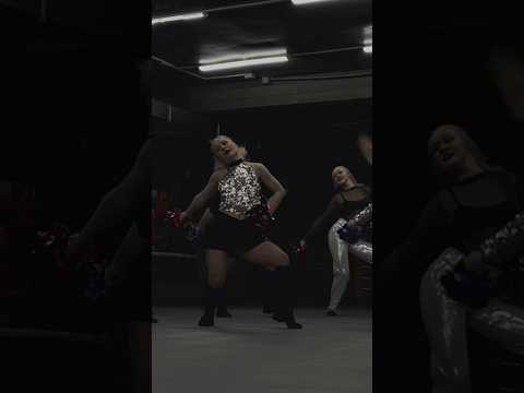 Акцент шоу Танец Vintage Eva TINIK Remix