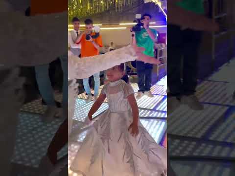 فيكي حاجه مش فاهمه اي هيا