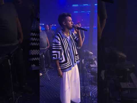 عصام صاصا لايف نسيت النوم ويوم ورا يوم وادور على اللي حبوني عصام صاصا لايف كامل احساس فظيع