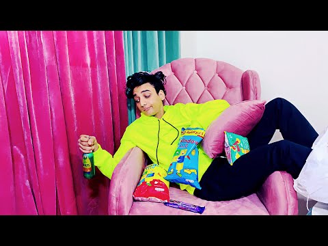 لما تكون في البيت لوحدك القيصر