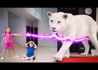 White Lion Is Real Magic Wand Turns Toy Zoo Into Wild Animals Vania Mania Kids