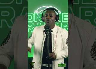 Akon With A Legendary Locked Up Performance