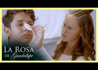  Natalia Le Da A Mario Un Remedio Para Combatir Sus Barros La Rosa De Guadalupe 2 4 El Monstruo